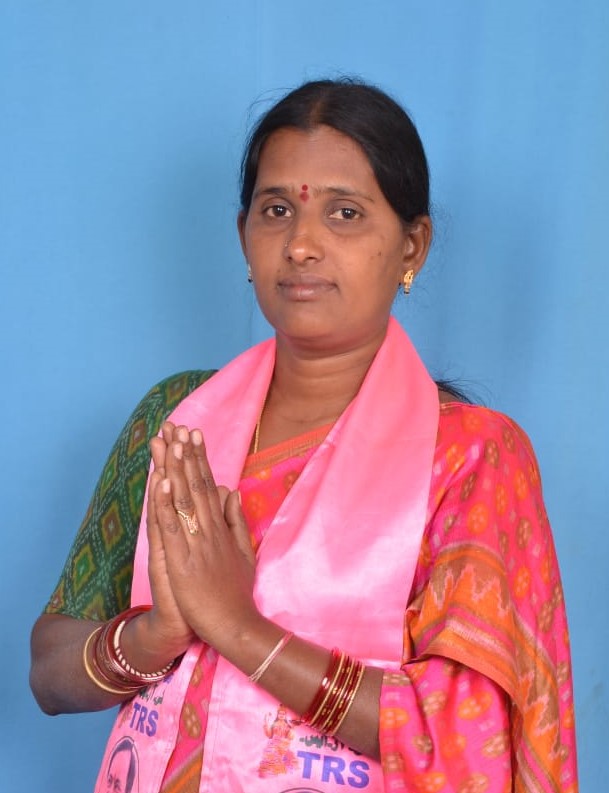 Bollipalli Balamani Srinivas Reddy | Councilor of 2nd ward | Gajwel-Pregnapur | Amberpet | Wargal | Siddipet | Telangana | Town TRS Mahila Vice President | Town TRS Mahila General Secretary | theLeadersPage | TRS