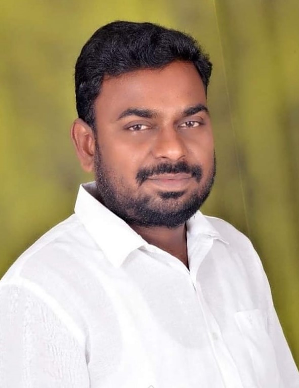 Veesam Durga Rao | Director of State Krishna Balija Poosala Corporation | Andhra Pradesh | Nandigama | Krishna | YSRCP | Convenor of 9th Ward | General Secretary of BC Sankshema Sangam | General Secretary of BC Welfare Association | Party activist | INC | theLeadersPage | Union President of Photographer | Business