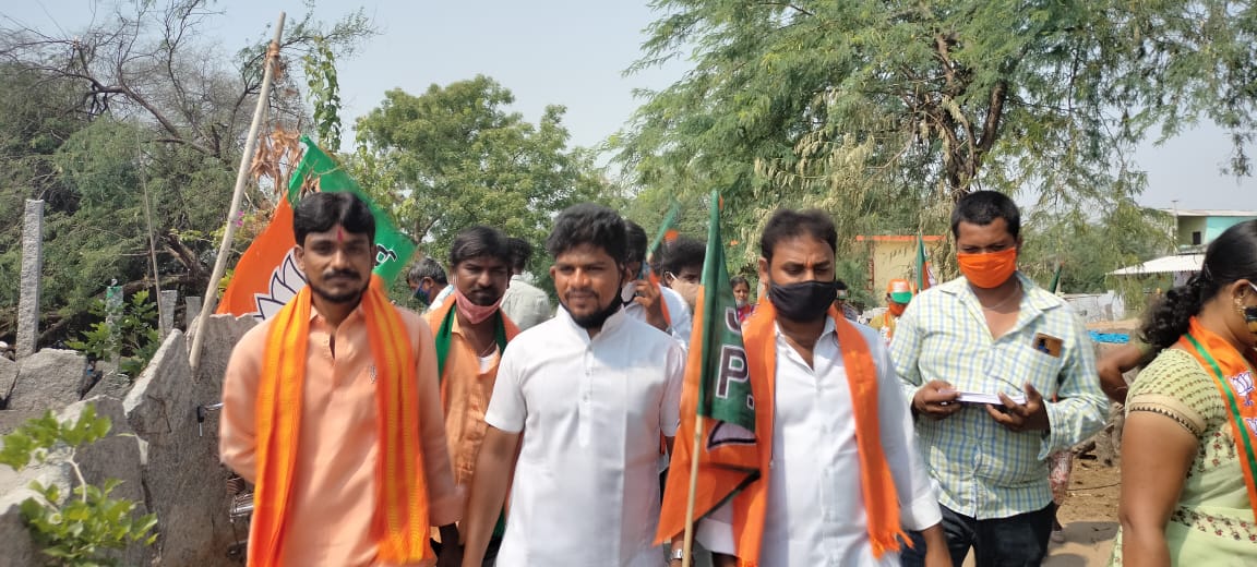 Sama Harshavardhan Reddy RSS | RSS Member | M.Yadavally | Narketpally | BJP | the Leaders Page