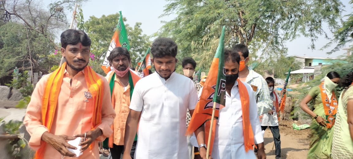 Sama Harshavardhan Reddy RSS | RSS Member | M.Yadavally | Narketpally | BJP | the Leaders Page
