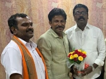 Sk Satharmiya | President of Trskv Tatu | TRS | Khammam | the Leaders Page