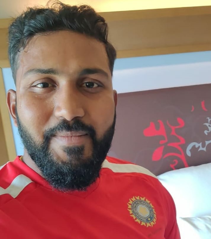 Pinjerla Satish Yadav | Net Bowler for the Punjab King's | Hyderabad | the Leaders Page