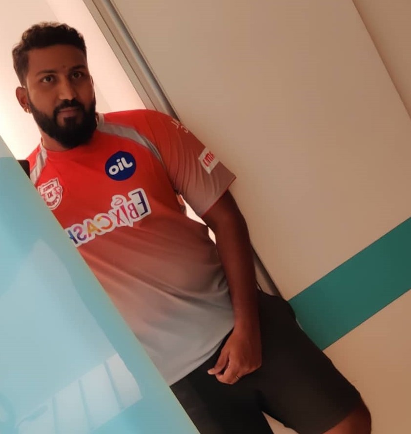 Pinjerla Satish Yadav | Net Bowler for the Punjab King's | Hyderabad | the Leaders Page