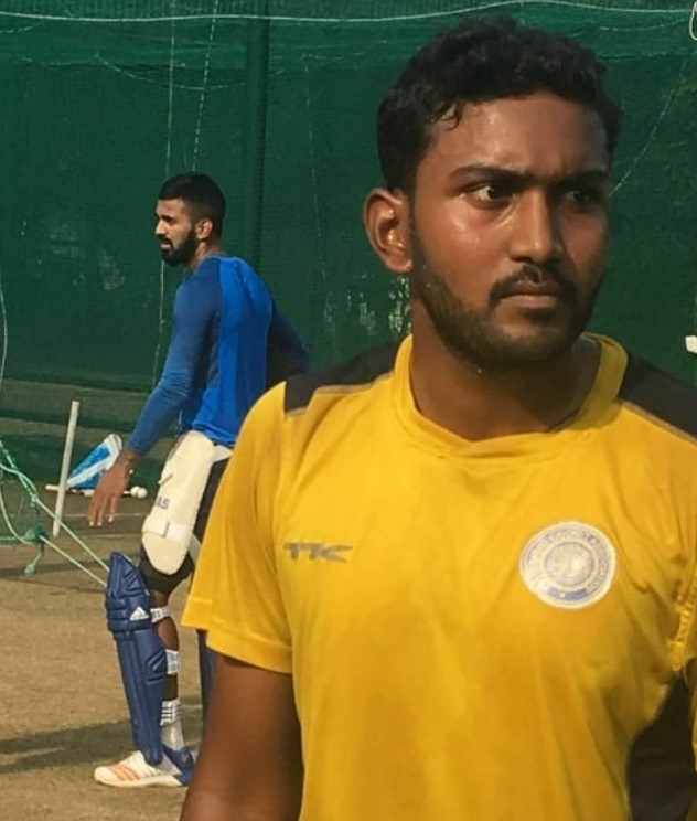 Pinjerla Satish Yadav | Net Bowler for the Punjab King's | Hyderabad | the Leaders Page