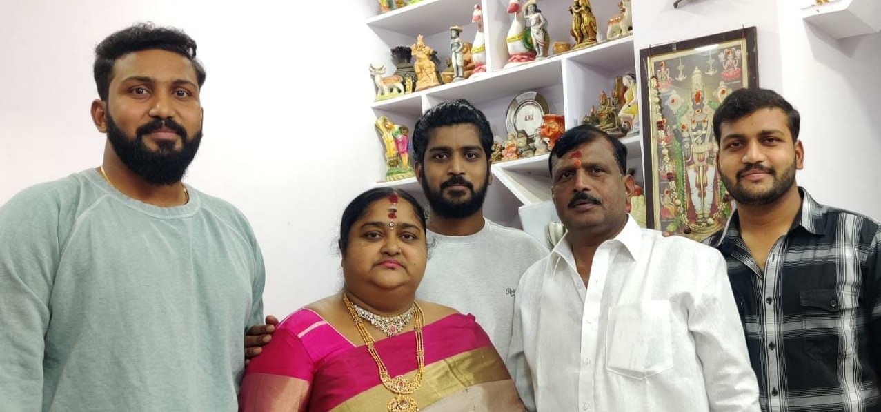 Pinjerla Satish Yadav | Net Bowler for the Punjab King's | Hyderabad | the Leaders Page