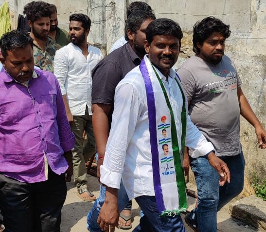 Jada Venkatesh | 27th Division Ongole Municipal Corporator | YSRCP | the Leaders Page