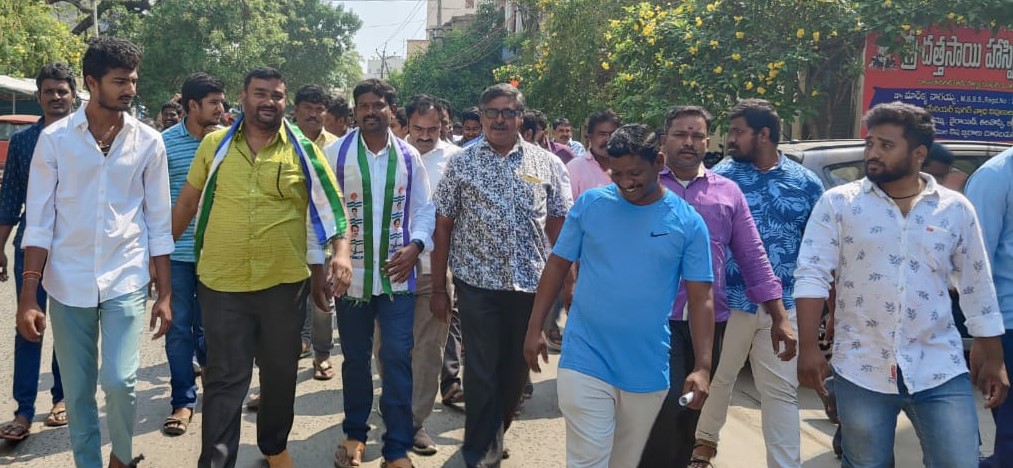 Jada Venkatesh | 27th Division Ongole Municipal Corporator | YSRCP | the Leaders Page