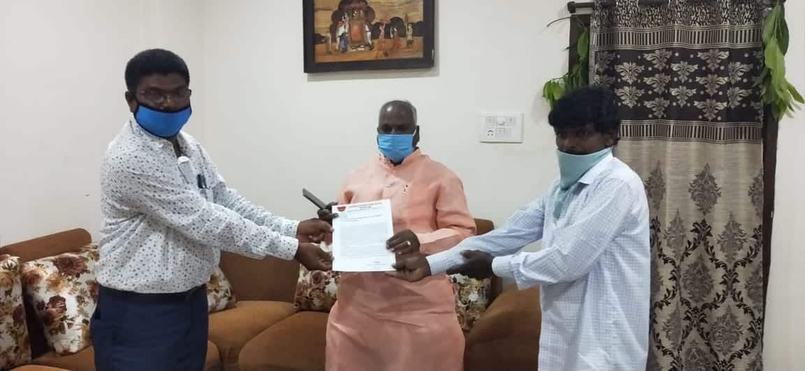 Goli Prabhakar | District President of SC Morcha | BJP | Booth Committee President | Vice President of Division SC Morcha | Incharge of Himayath Nagar assembly constituency | Hyderabad City Executive Member | State SC Morcha Executive Member | Incharge of Warangal District SC Morcha | Nalgonda District General Secretary | President of SC Morcha | Incharge of Tungaturti constituency | State Secretary of SC Morcha | Incharge of Rayalaseema Zone | State Official Spokesperson of SC Morcha | State President of the Disability Rights Committee | Aitipamula | Kattangoor | Nakrekal | Nalgonda | Telangana | theLeadersPage