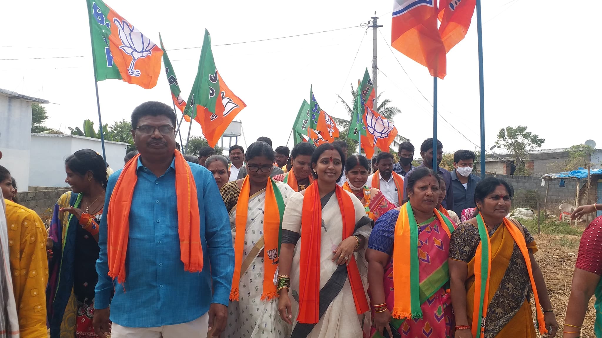 Goli Prabhakar | District President of SC Morcha | BJP | Booth Committee President | Vice President of Division SC Morcha | Incharge of Himayath Nagar assembly constituency | Hyderabad City Executive Member | State SC Morcha Executive Member | Incharge of Warangal District SC Morcha | Nalgonda District General Secretary | President of SC Morcha | Incharge of Tungaturti constituency | State Secretary of SC Morcha | Incharge of Rayalaseema Zone | State Official Spokesperson of SC Morcha | State President of the Disability Rights Committee | Aitipamula | Kattangoor | Nakrekal | Nalgonda | Telangana | theLeadersPage