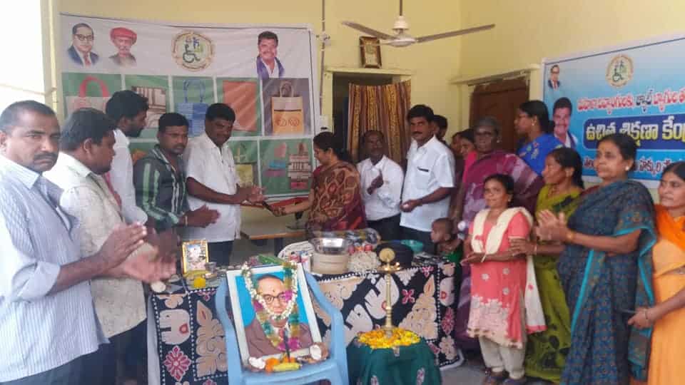 Goli Prabhakar | District President of SC Morcha | BJP | Booth Committee President | Vice President of Division SC Morcha | Incharge of Himayath Nagar assembly constituency | Hyderabad City Executive Member | State SC Morcha Executive Member | Incharge of Warangal District SC Morcha | Nalgonda District General Secretary | President of SC Morcha | Incharge of Tungaturti constituency | State Secretary of SC Morcha | Incharge of Rayalaseema Zone | State Official Spokesperson of SC Morcha | State President of the Disability Rights Committee | Aitipamula | Kattangoor | Nakrekal | Nalgonda | Telangana | theLeadersPage