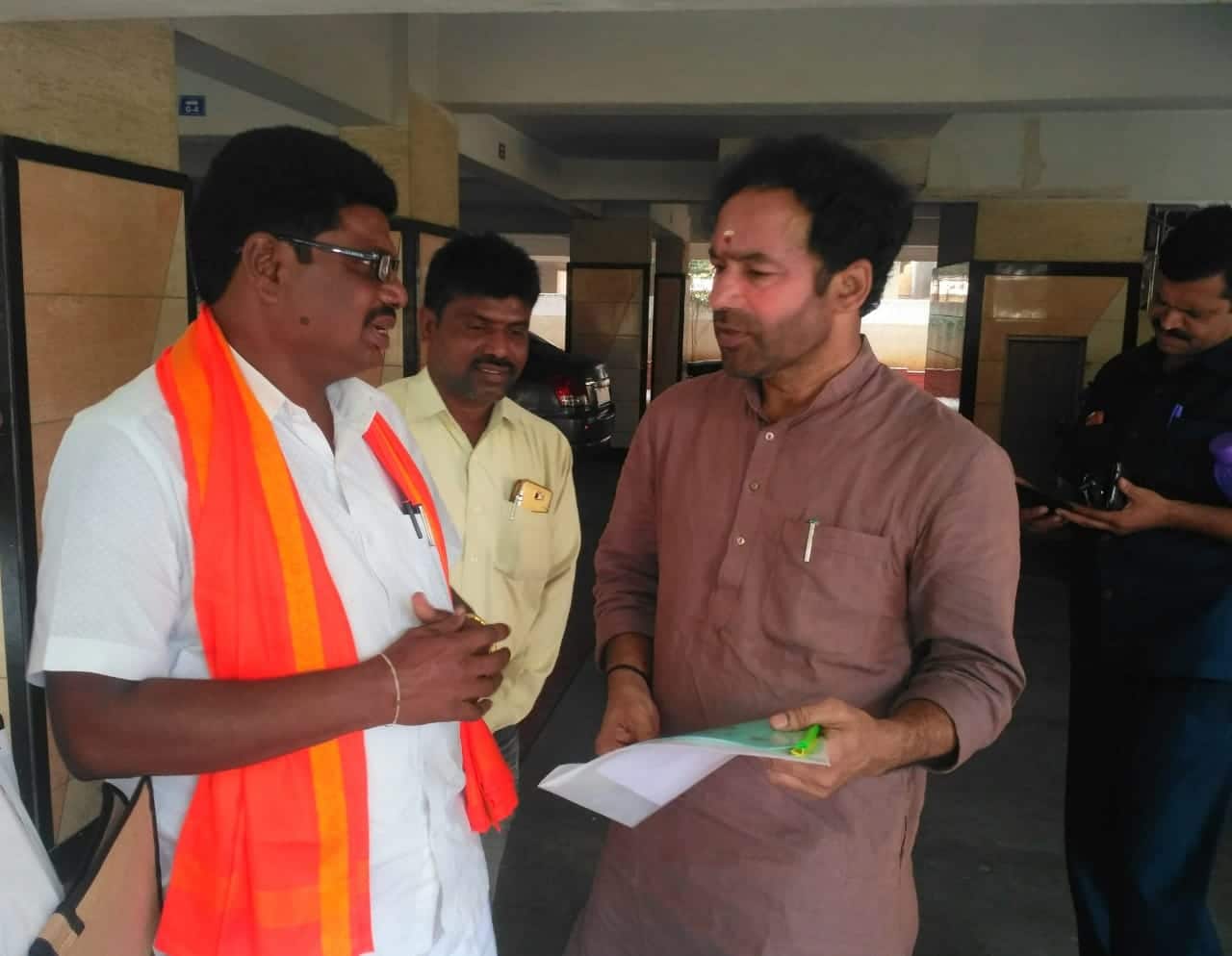 Goli Prabhakar | District President of SC Morcha | BJP | Booth Committee President | Vice President of Division SC Morcha | Incharge of Himayath Nagar assembly constituency | Hyderabad City Executive Member | State SC Morcha Executive Member | Incharge of Warangal District SC Morcha | Nalgonda District General Secretary | President of SC Morcha | Incharge of Tungaturti constituency | State Secretary of SC Morcha | Incharge of Rayalaseema Zone | State Official Spokesperson of SC Morcha | State President of the Disability Rights Committee | Aitipamula | Kattangoor | Nakrekal | Nalgonda | Telangana | theLeadersPage