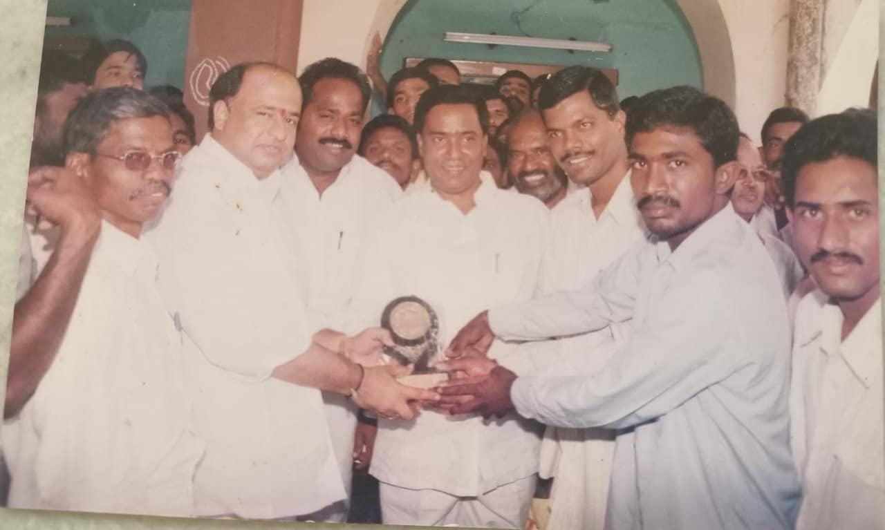 Mallesham Velthuri | Ex-Youth Congress Warangal Parliament General Secretary | the Leaders Page