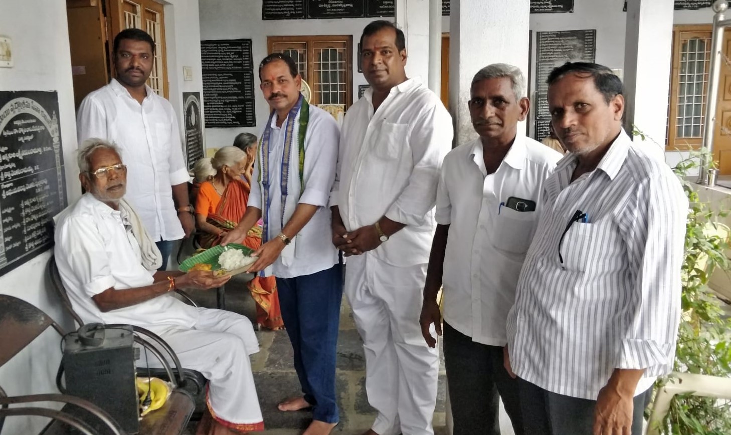 Chinta Venkata Ramarao | YSRCP Urban President | YSRCP | Piduguralla | the Leaders Page