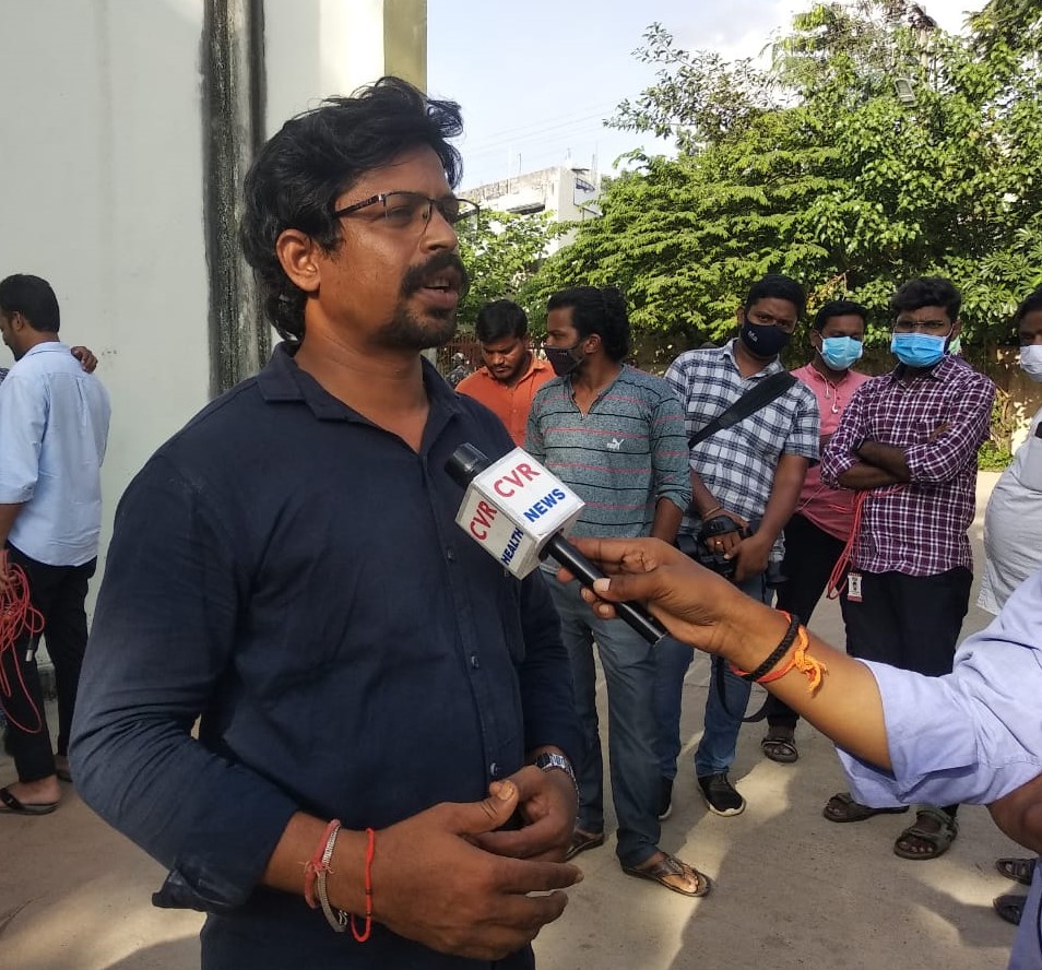 Maloth Vijay Nayak | Vijay Nayak | State Control Wing General Secretary Lambadis Ikya Vedika | President of Lambadi United Forum | General Secretary | District Vice-President | Party Excutive Member | Co-ordinator of Lambadi United Platform | Founder & Youth President of of Telangana Royal Lambada (Banjara) | President of Lambadis Ikya Vignana Vedika | Incharge of Lambadi United Platform | Active Member | Active Leader | CPI | CPM | CPI(M) | AIYF | Mahabubabad | Warangal | Warangal Urban | Telangana | theLeadersPage