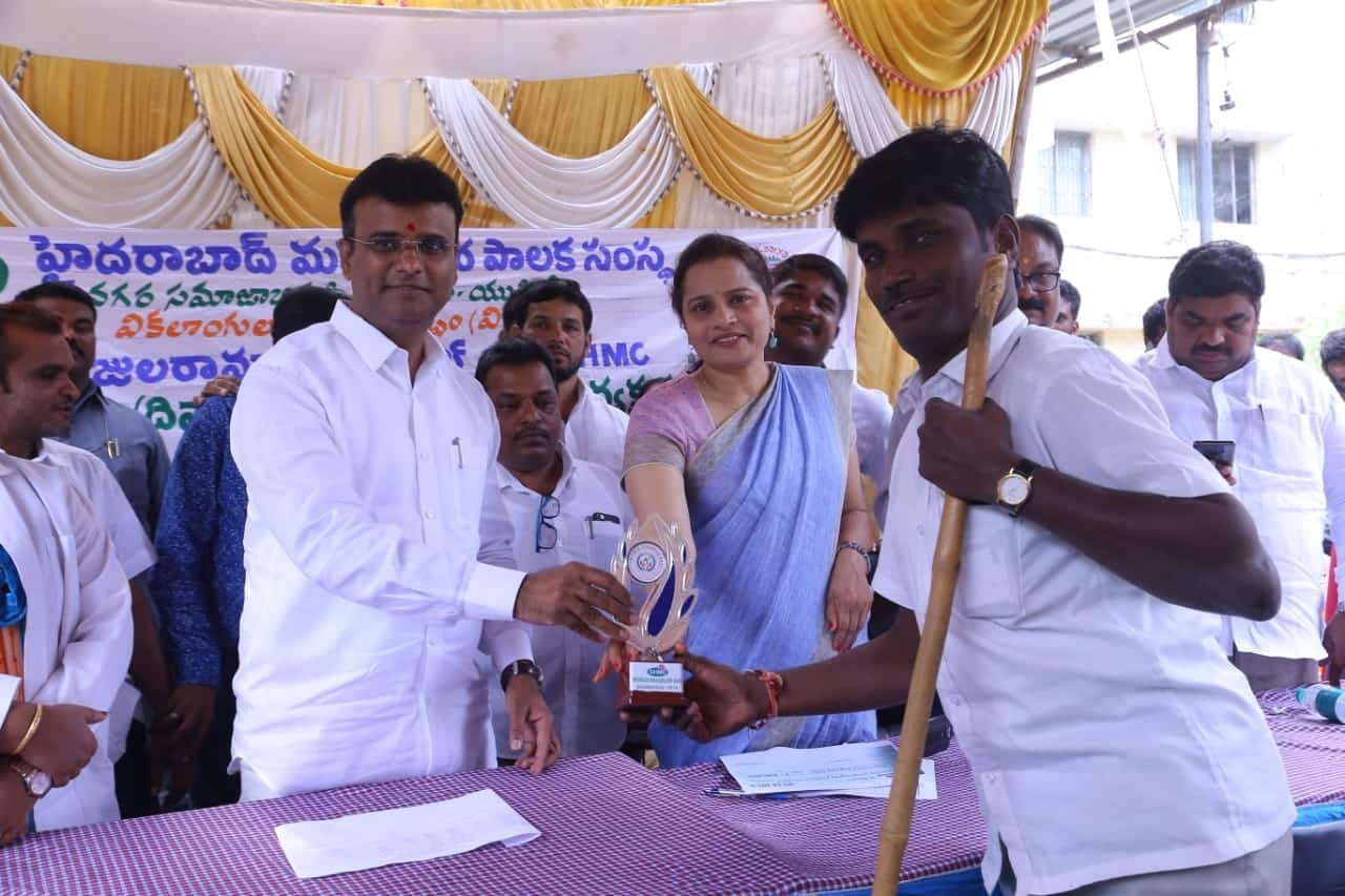 Beesu Venkatesham Goud (24)