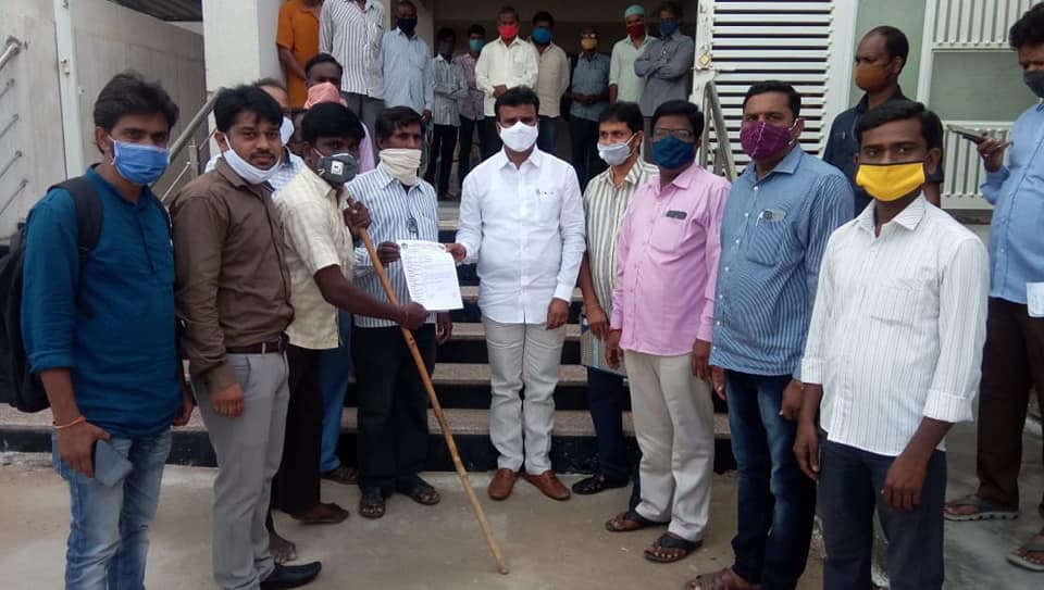 Beesu Venkatesham Goud (28)