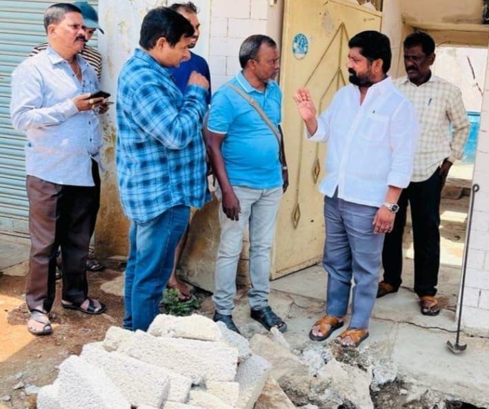 MANDAGIRI SWAMY YADAV (1)