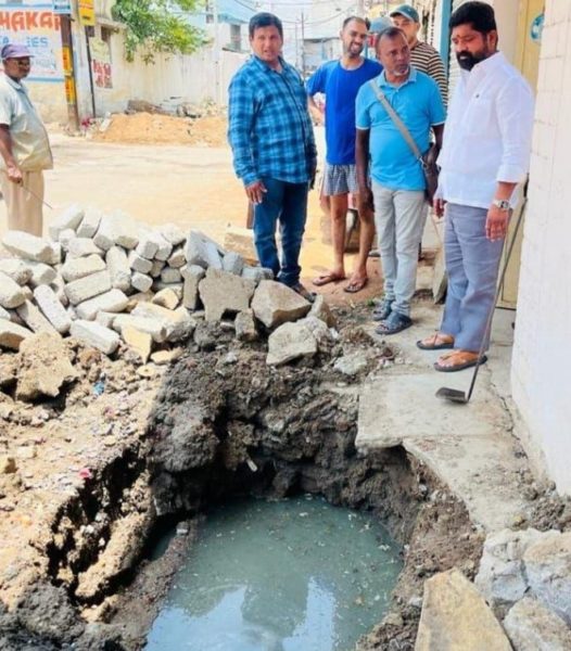 MANDAGIRI SWAMY YADAV (2)