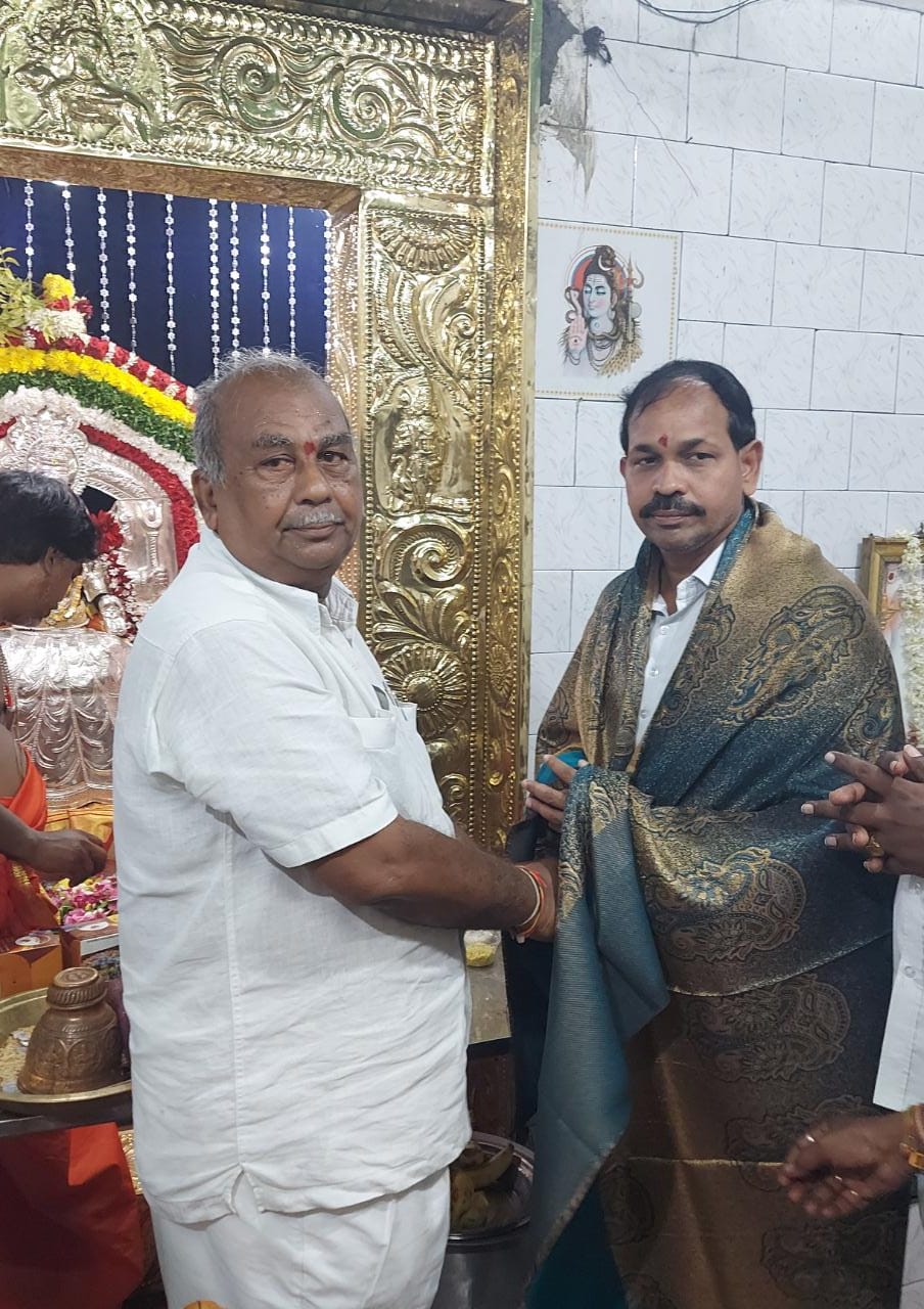 Chinta Venkata Ramarao | YSRCP Urban President | YSRCP | Piduguralla | the Leaders Page