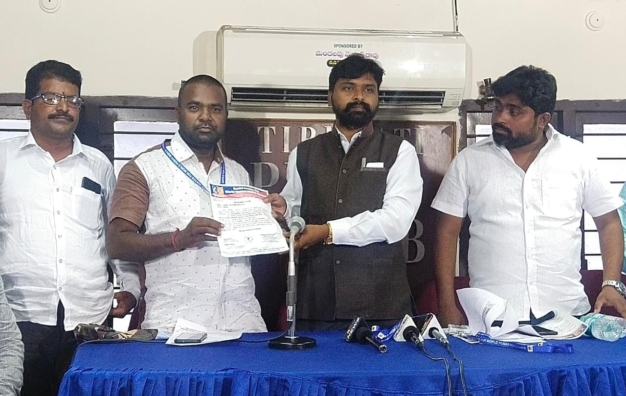 Rudra Gopi (Gandla) | Ex-State Director of Gandla Corporation | BC Leader | TDP | the Leaders Page