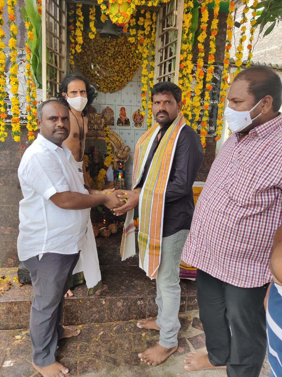 Jada Venkatesh | 27th Division Ongole Municipal Corporator | YSRCP | the Leaders Page