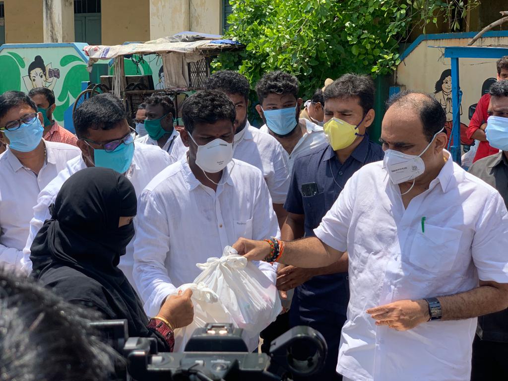 Jada Venkatesh | 27th Division Ongole Municipal Corporator | YSRCP | the Leaders Page