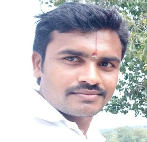 Kamasani Muni Reddy | Village Youth Leader | LV Puram | YSRCP | theLeadersPage