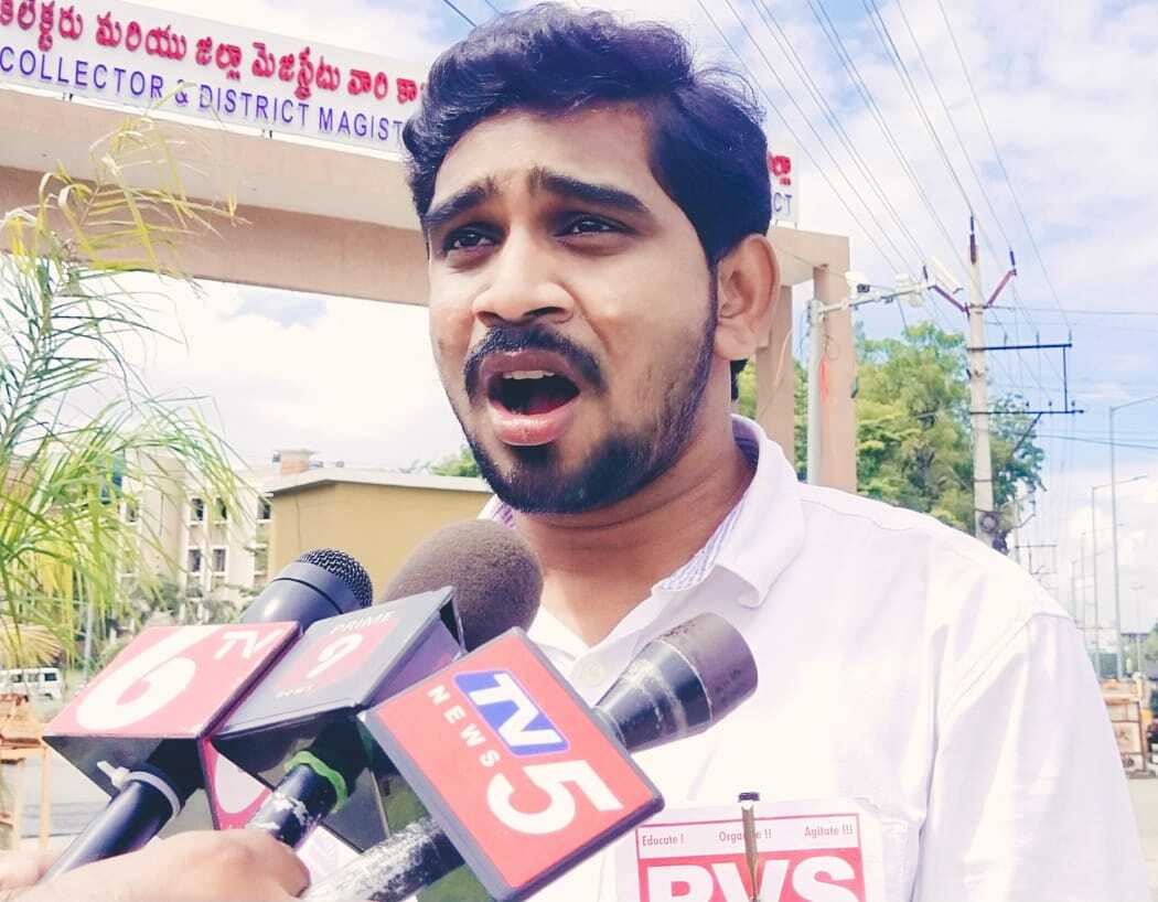 Mallela Jagadeesh | State Secretary of Rayalaseema Vidyarthi Samakya | AISF | RSF | RVS | District Secretary of RSF | Kommaddi | Veerapanayani Palle | Kamalapuram | Kadapa | Andhra Pradesh | theLeadersPage