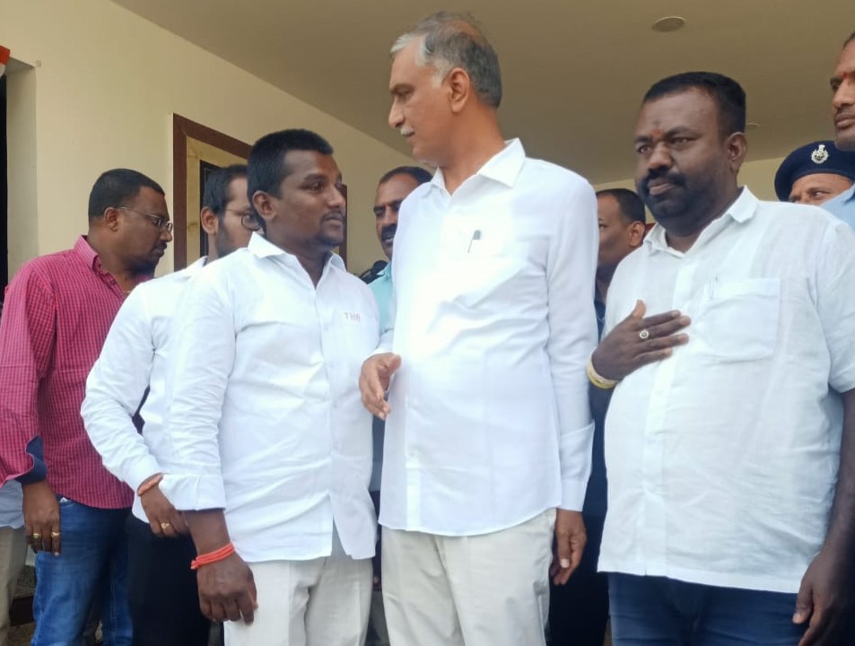 Mucharla Satish | Village President | Obulapur | TRS | the Leaders Page