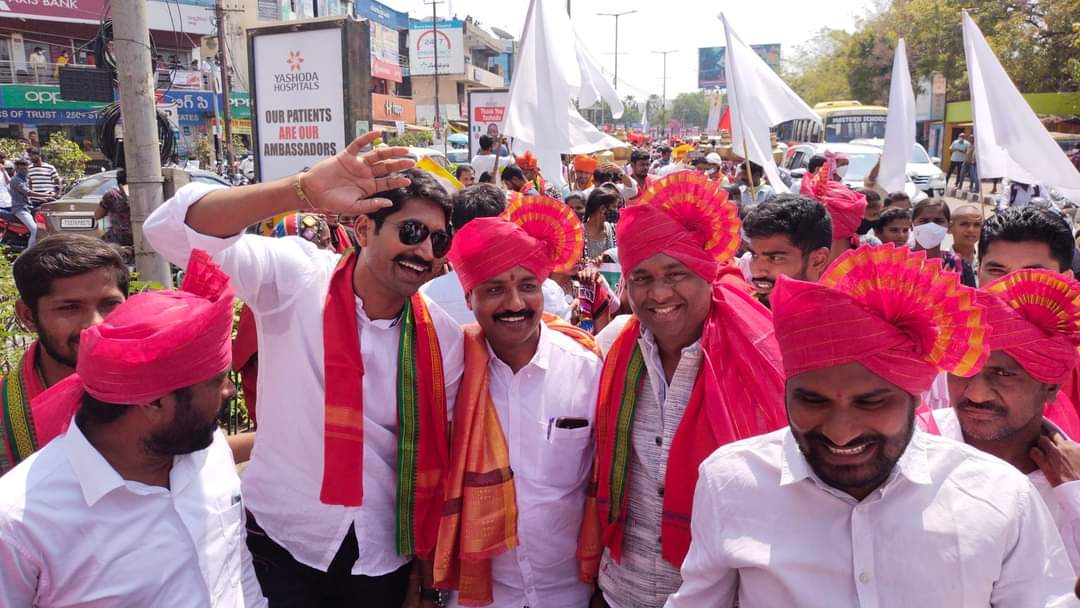 Maloth Vijay Nayak | Vijay Nayak | State Control Wing General Secretary Lambadis Ikya Vedika | President of Lambadi United Forum | General Secretary | District Vice-President | Party Excutive Member | Co-ordinator of Lambadi United Platform | Founder & Youth President of of Telangana Royal Lambada (Banjara) | President of Lambadis Ikya Vignana Vedika | Incharge of Lambadi United Platform | Active Member | Active Leader | CPI | CPM | CPI(M) | AIYF | Mahabubabad | Warangal | Warangal Urban | Telangana | theLeadersPage