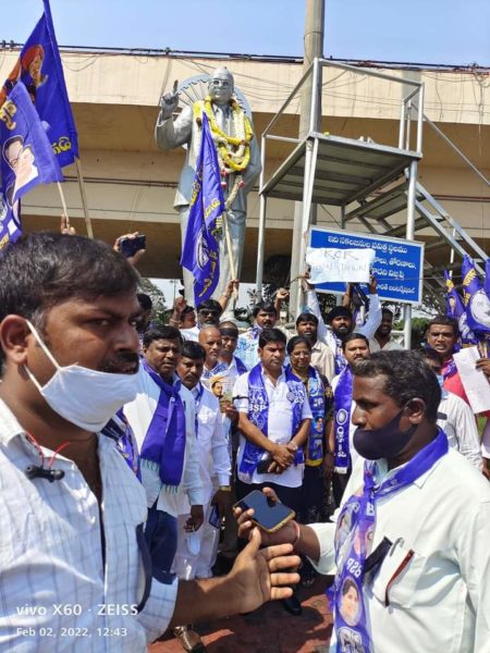 Gudise Srinivasulu (38)