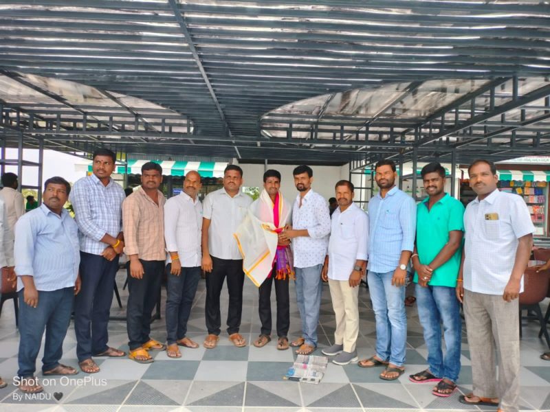 MONDI VIJAY KUMAR (19)