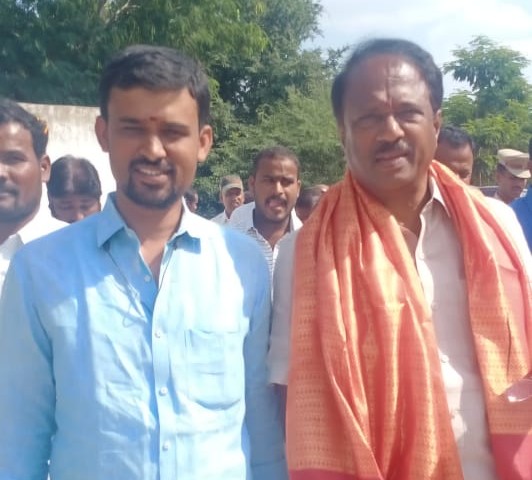 MONDI VIJAY KUMAR (20)