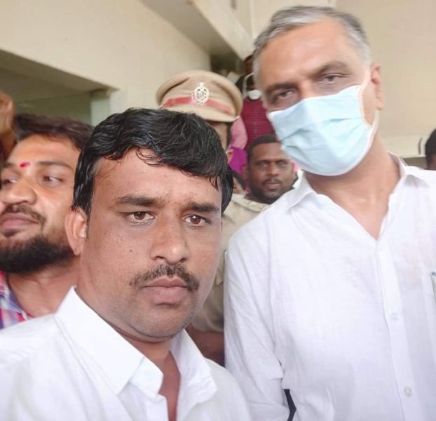 MONDI VIJAY KUMAR (52)