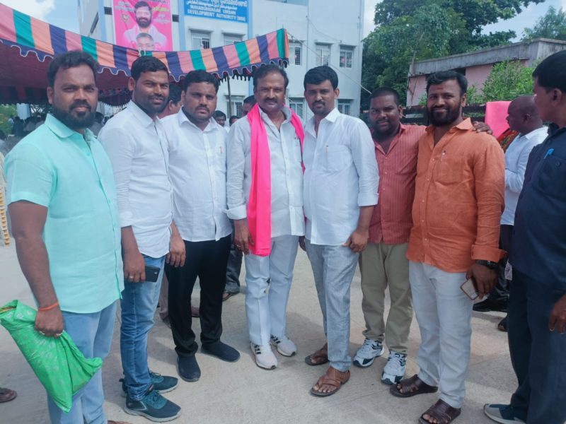 MONDI VIJAY KUMAR (6)