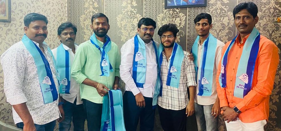 KOTLA CHAKRADHAR REDDY- (10)