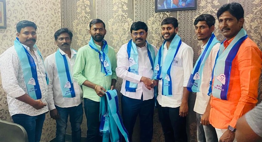 KOTLA CHAKRADHAR REDDY- (16)