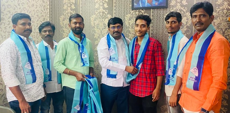 KOTLA CHAKRADHAR REDDY- (2)