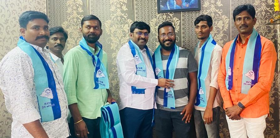 KOTLA CHAKRADHAR REDDY- (5)