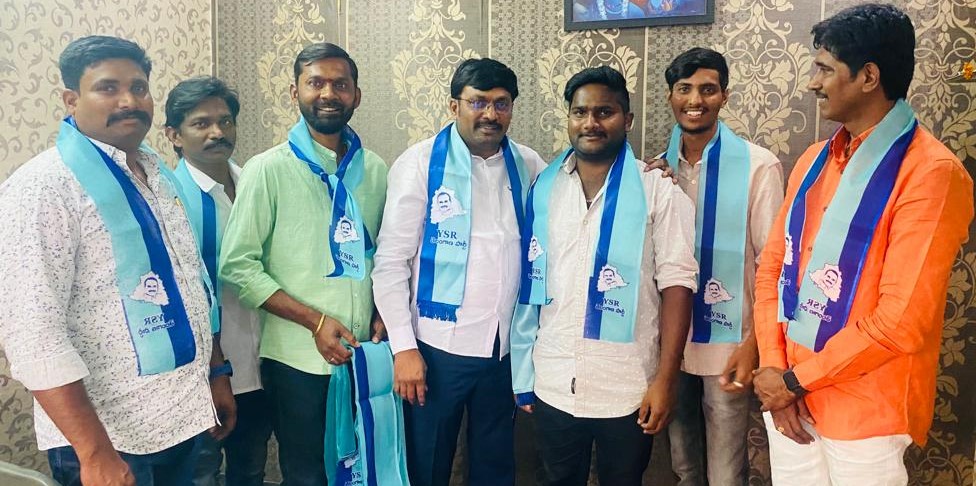 KOTLA CHAKRADHAR REDDY- (8)