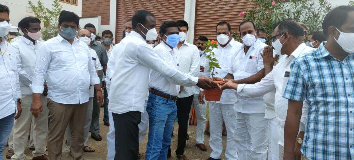 Yempalla Anantha Reddy (25)