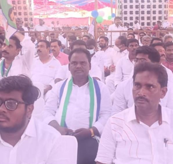 Yobu Uppalapati (K. Yobu) (59)