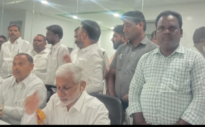 Yobu Uppalapati (K. Yobu) (70)