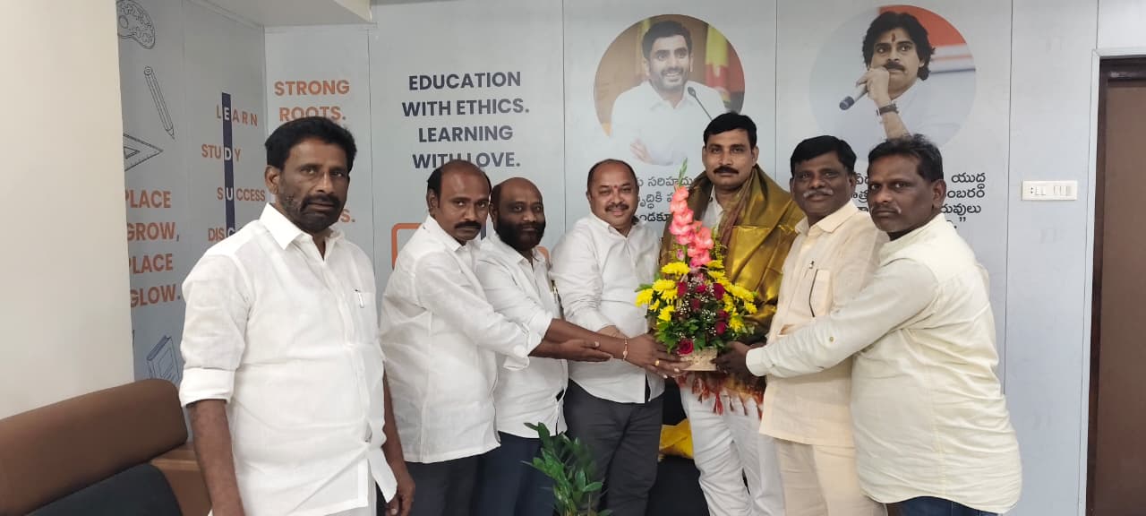 Gona Chennakesavulu (17)