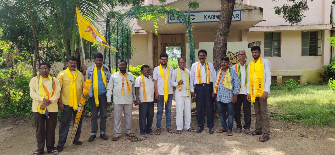 erravelli ravinder (35)