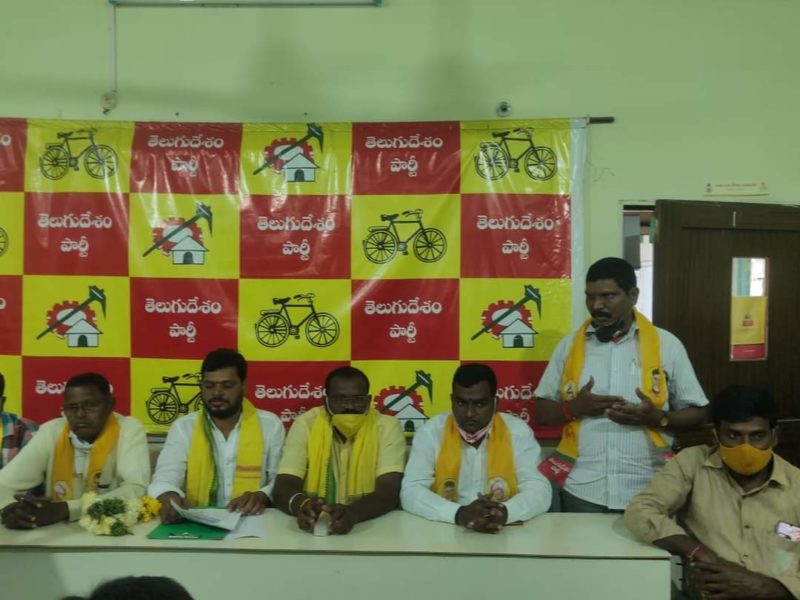 Erravelli Ravinder (31)