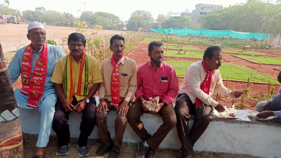 Erravelli Ravinder (49)