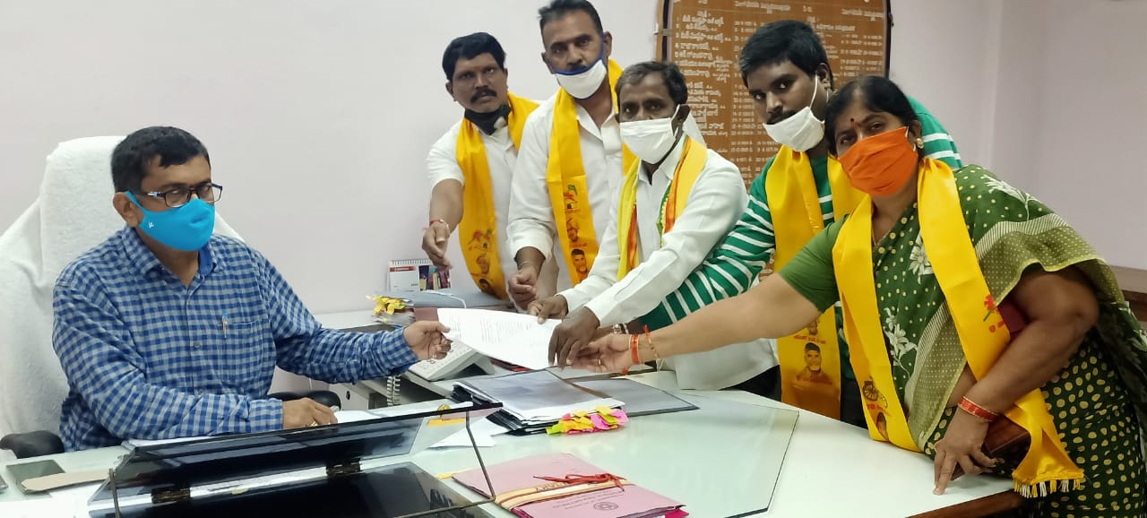 Erravelli Ravinder (74)