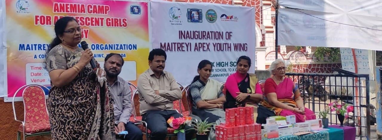 Yanamadala Srinivas (33)