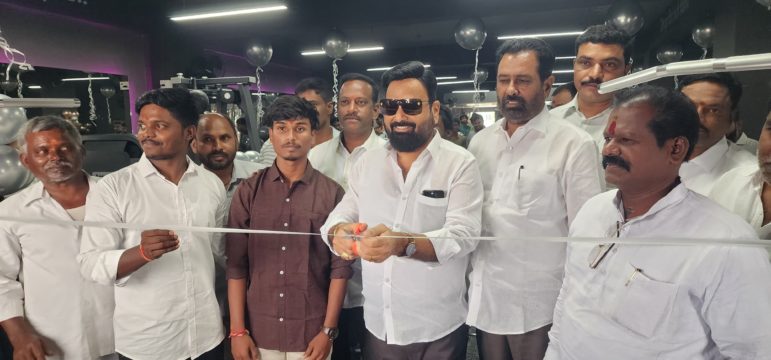 Cheguri Rajender Reddy (38)